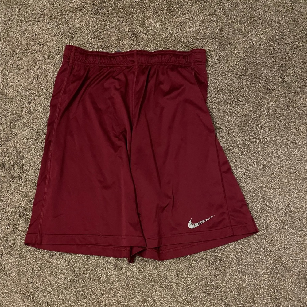 Nike Men’s basketball shorts M